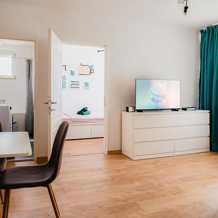 Cozy Apartment Ultracentral Universitate Square Bukarest Exteriör bild